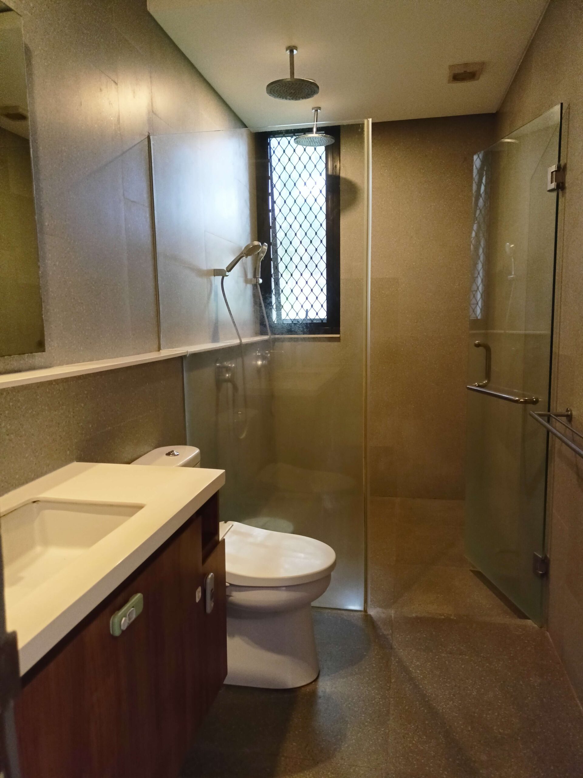 Duke 2nd Floor Bathroom