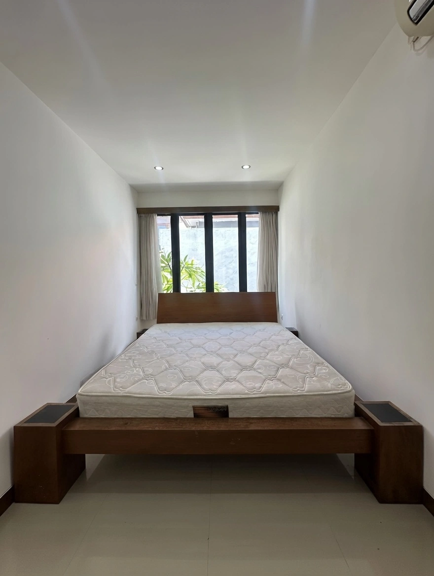 e842c403-6e74-4faf-abf3-4d6323529ee0